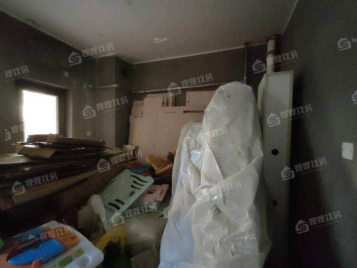 贻成御景狮城5室2厅2卫216㎡