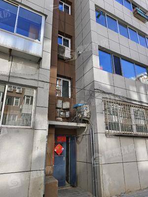 富安小区/安全局家属3室2厅2卫108㎡