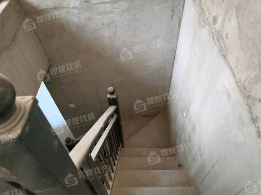 天成明月洲西区5室2厅2卫220㎡