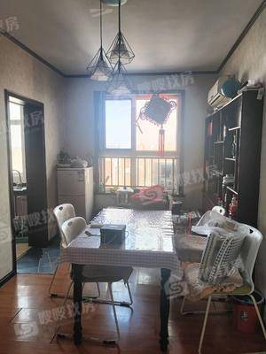 天成首府3室2厅2卫136㎡
