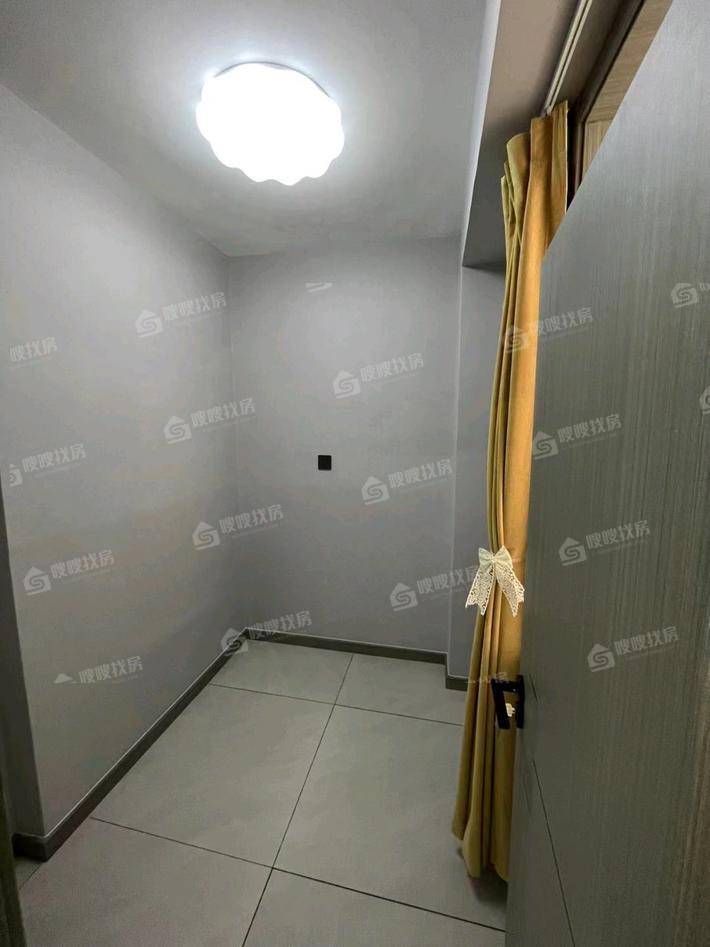 团结东区2室2厅1卫67㎡