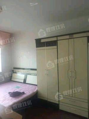 欣怡小区2室1厅2卫82㎡