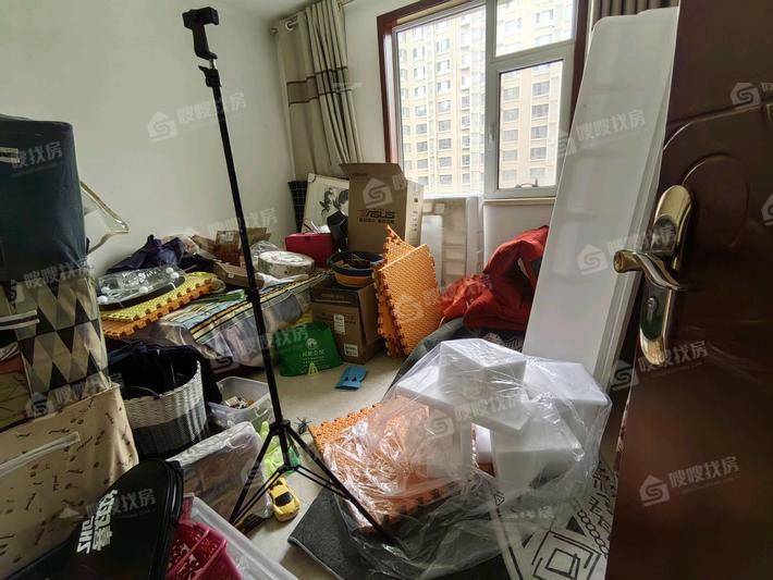 皇家壹里（B区）3室2厅2卫139㎡