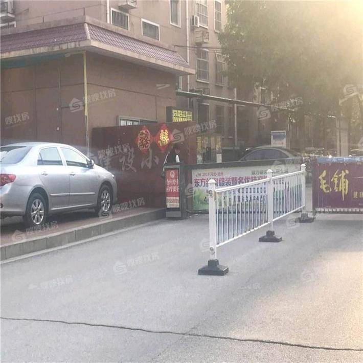 建设小区4室2厅2卫167㎡