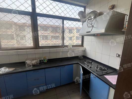 广信小区3室2厅1卫125㎡
