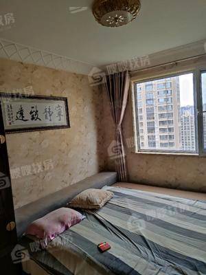 天成郡府西区4室2厅2卫176㎡