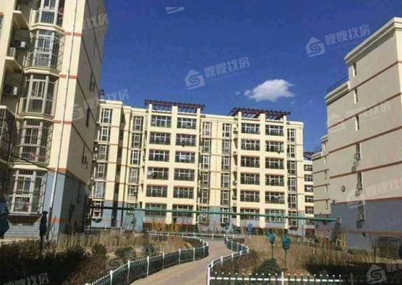 恒顺花园3室2厅1卫108㎡