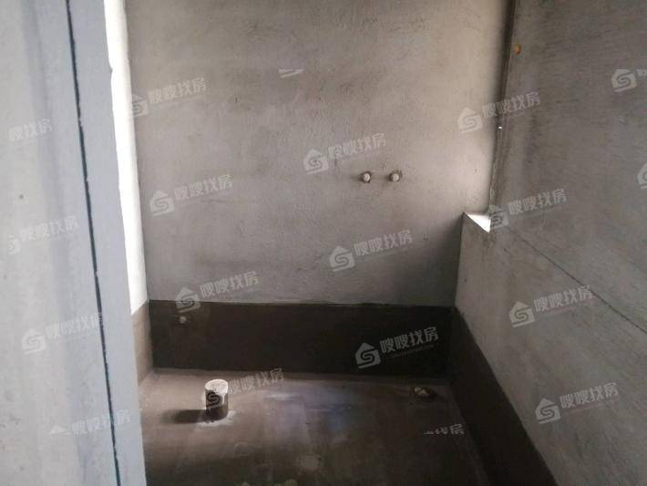 荣盛锦绣学府3室2厅2卫121㎡