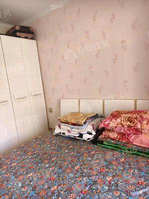 荣盛兰亭苑3室2厅2卫110㎡