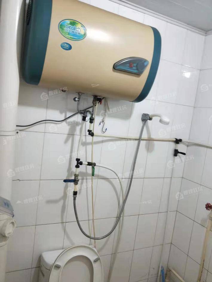 佳和小区3室2厅2卫127㎡