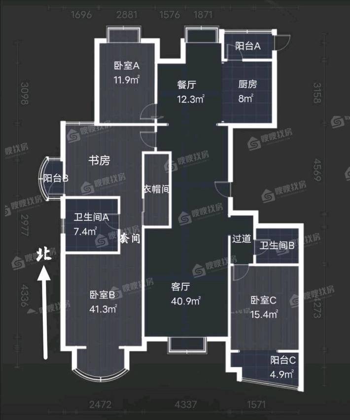 蓝郡名邸C区4室2厅2卫202㎡