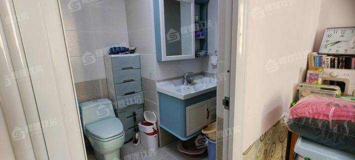 宏宇城（B区）4室2厅2卫139㎡