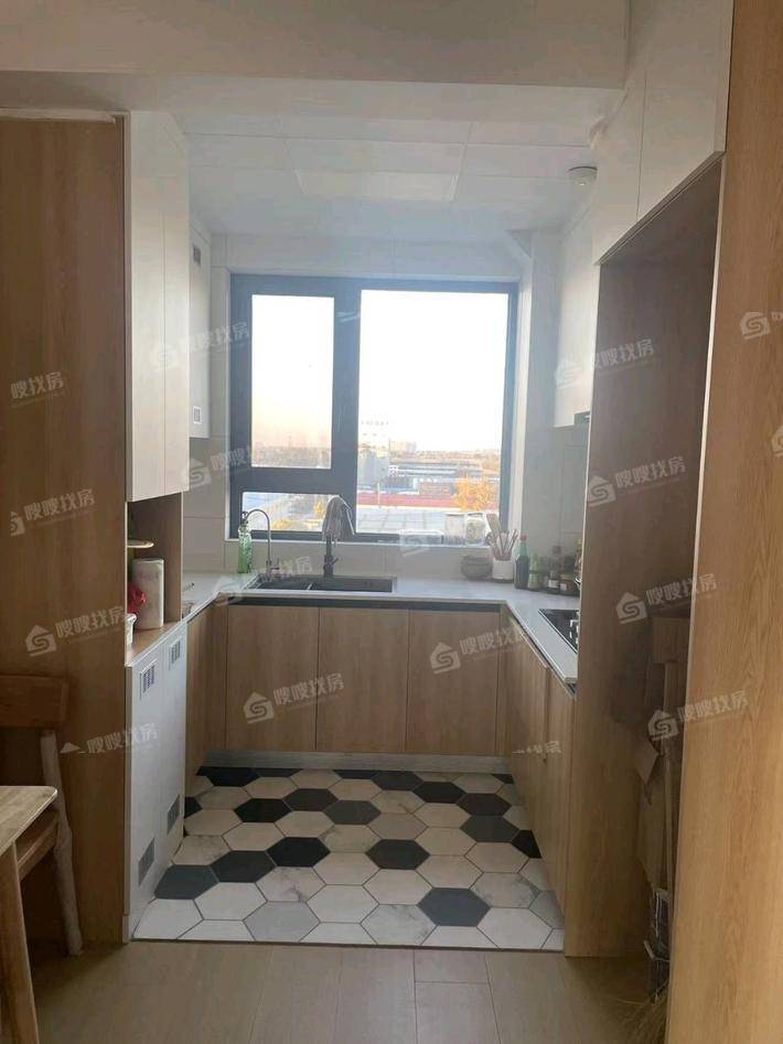 天成鸿园2室2厅1卫85㎡