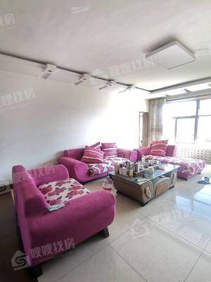 建设小区4室2厅2卫167㎡