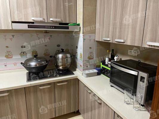 天成郡府西区3室2厅1卫139㎡