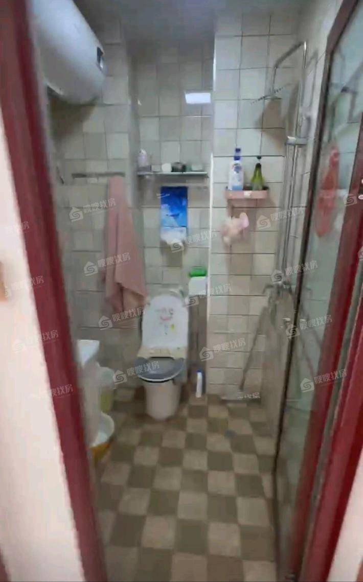 龙岸清华2室2厅1卫86㎡