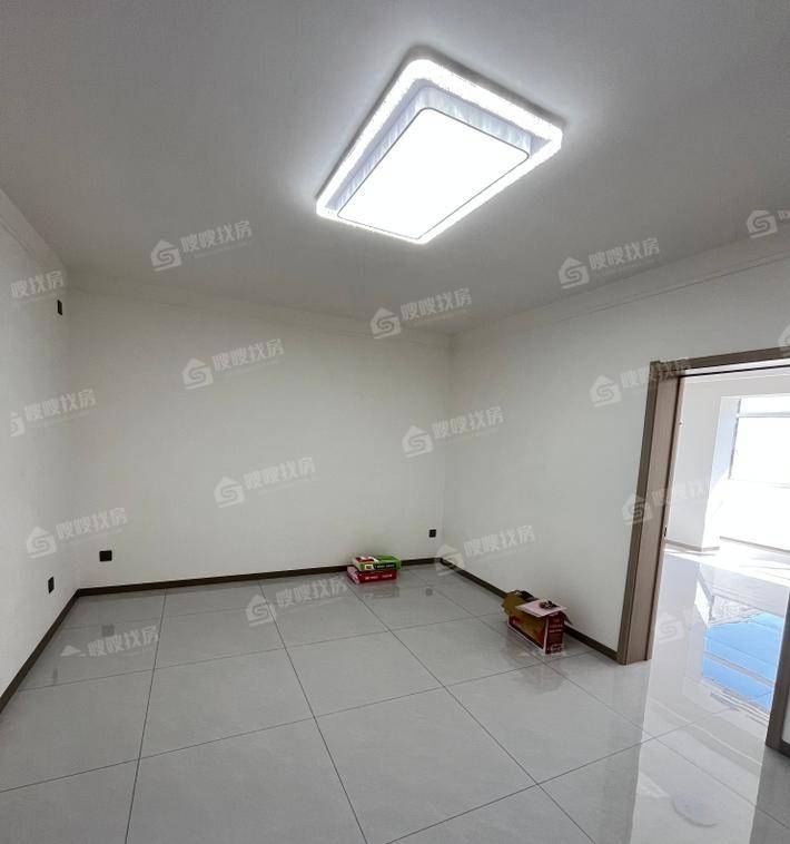 电业局小区（医院东街南）3室2厅1卫106㎡