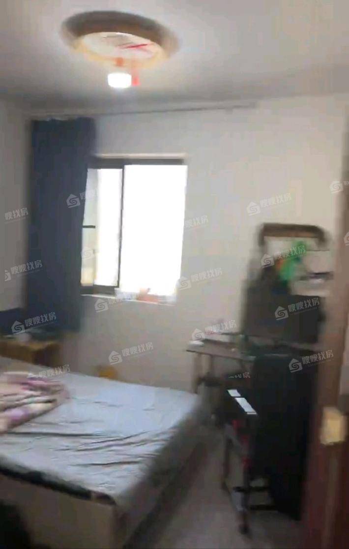 一世界书香华府3室2厅1卫115㎡