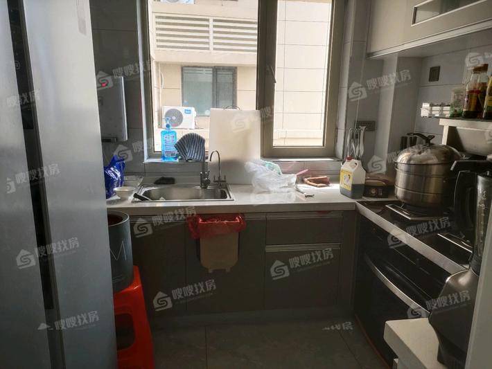 信友城市之光3室2厅2卫128㎡