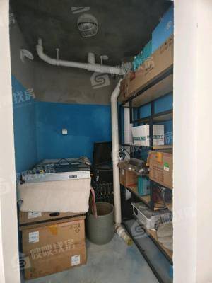 宏宇臻园（西区）3室2厅2卫120㎡