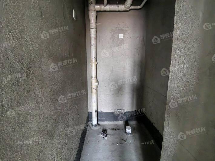 石山新天地3室2厅2卫123㎡