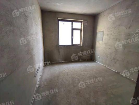 石山新天地3室2厅2卫123㎡