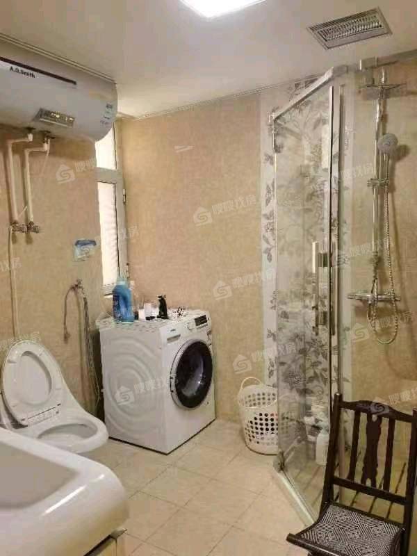 皇家壹里（A区）4室2厅2卫157㎡
