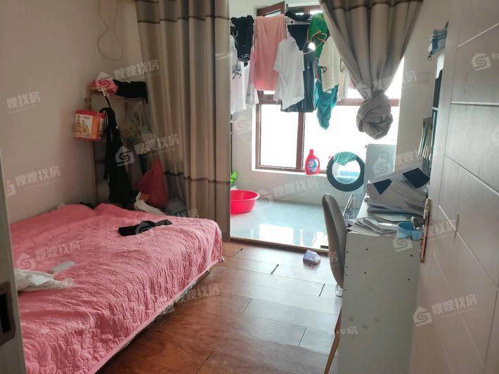 宏宇臻园（西区）3室2厅2卫123㎡