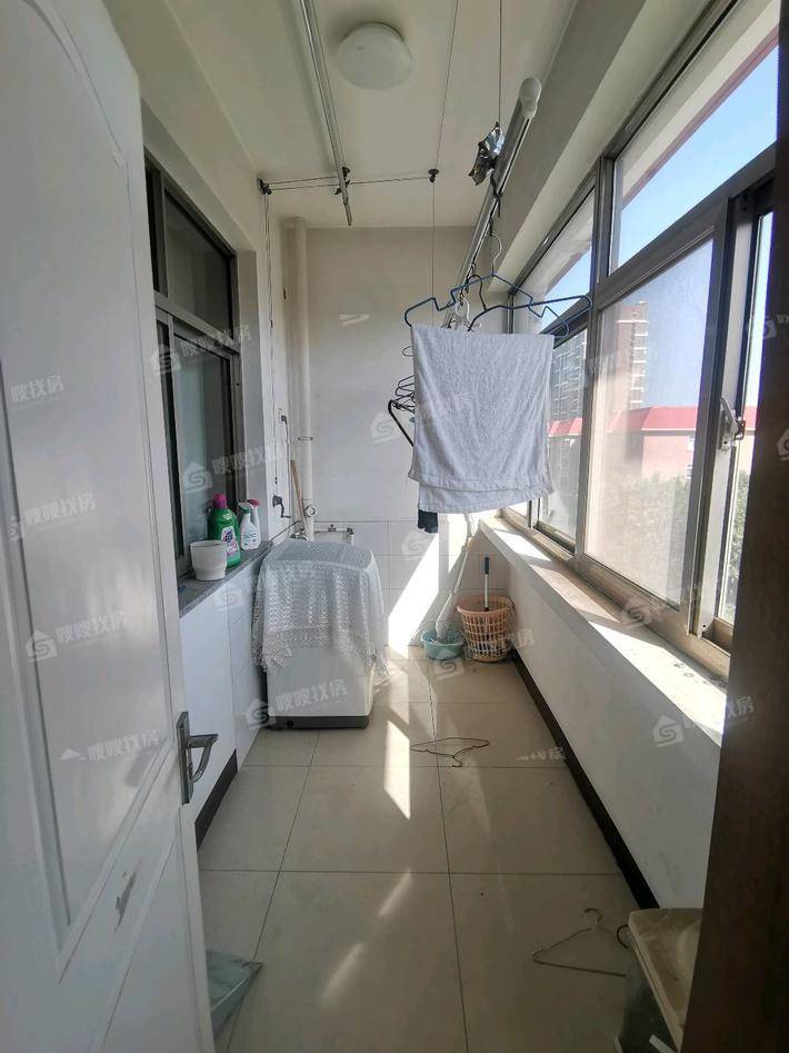 建设小区4室2厅2卫167㎡