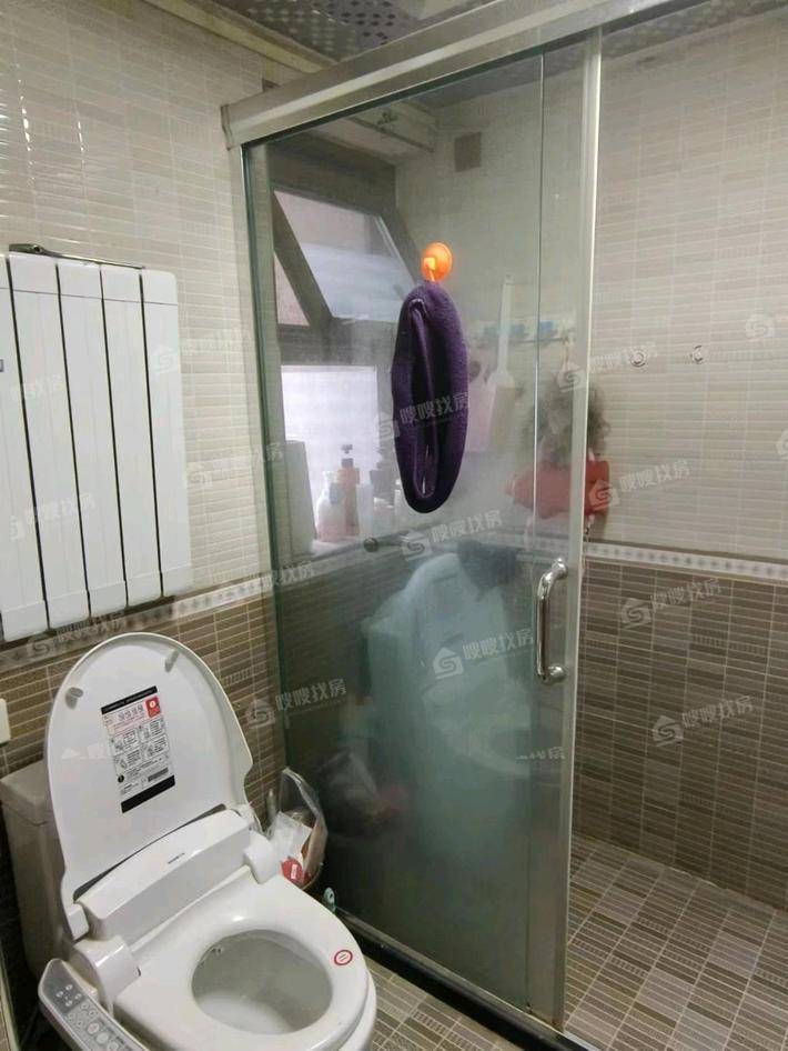 荣盛兰亭苑3室2厅2卫143㎡