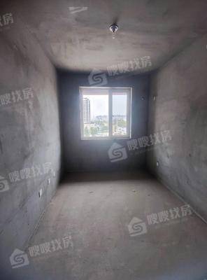 万泰丽景东区3室2厅2卫136㎡