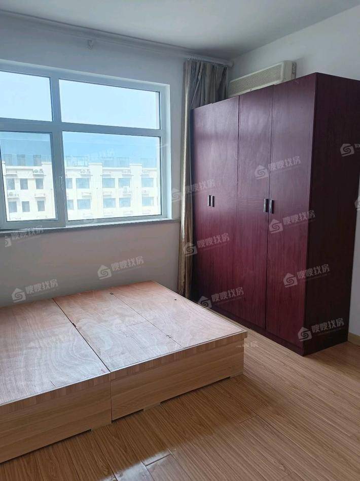 塞纳左岸3室2厅2卫137㎡