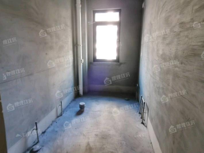 天成玉玺台二期4室2厅2卫165㎡