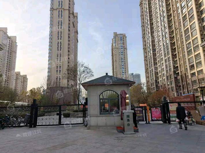 天成郡府西区3室2厅2卫115㎡