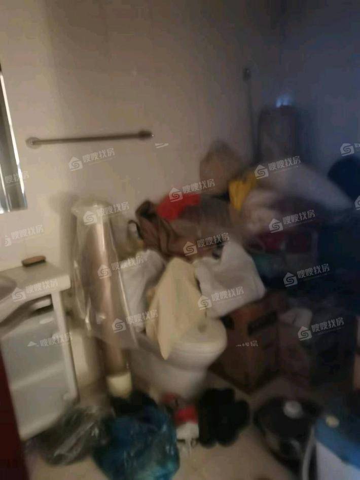 万泰豪景4室2厅3卫189㎡