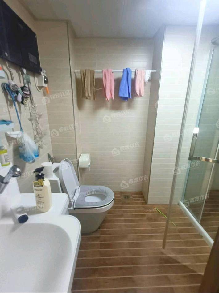 天成郡府西区3室2厅1卫117㎡