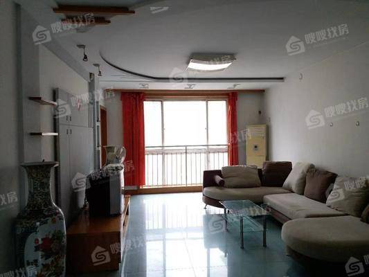万泰家园3室2厅2卫139㎡