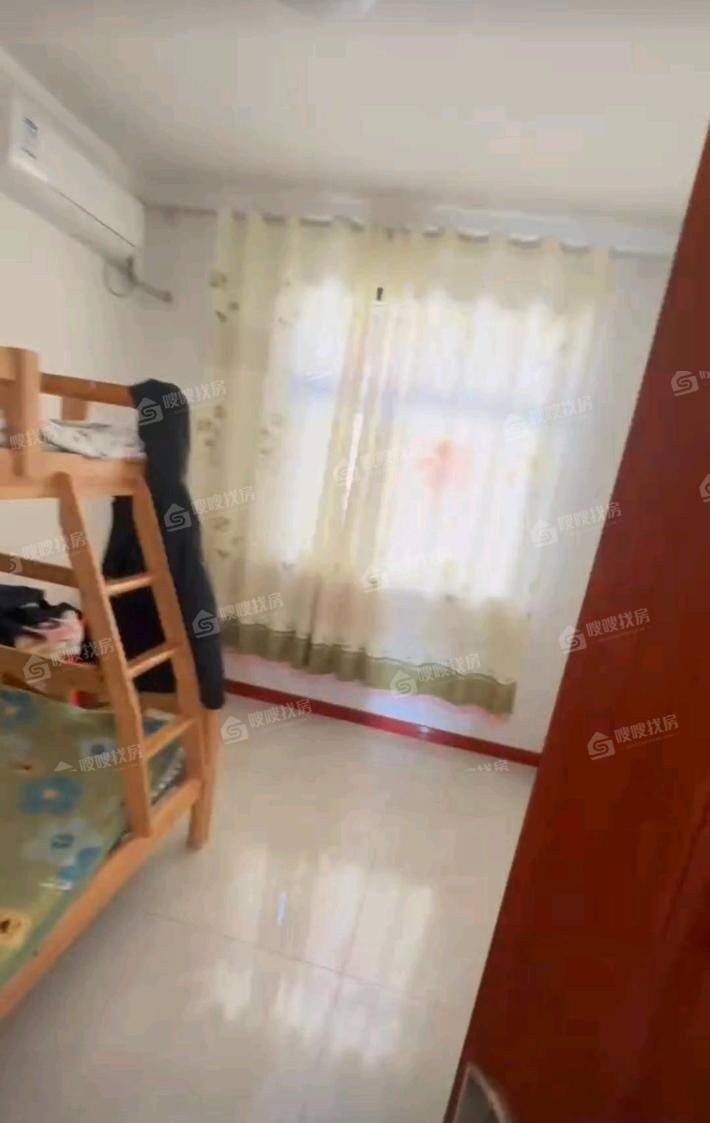 龙岸清华2室2厅1卫86㎡