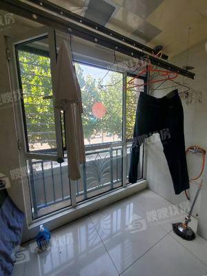 万泰丽景东区3室2厅2卫127㎡