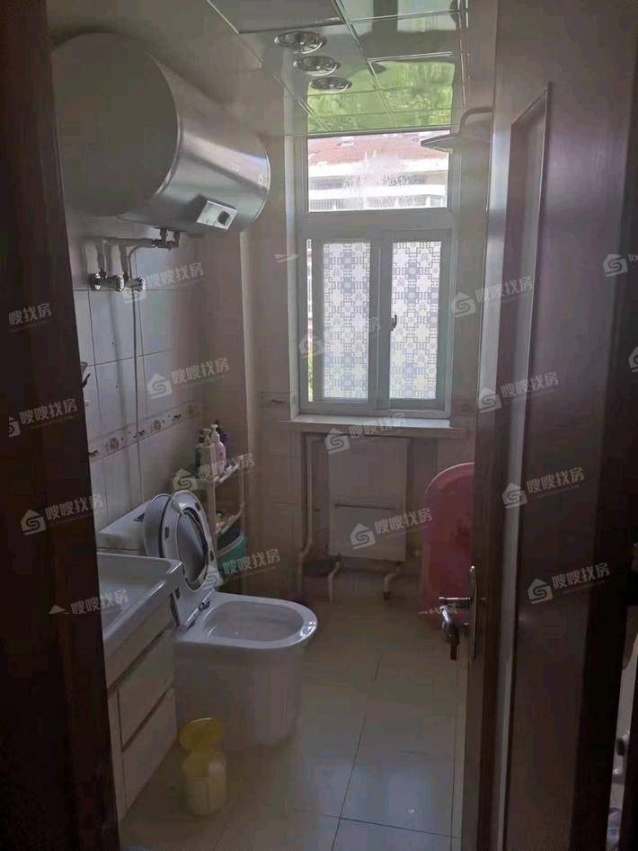 广厦阳光3室2厅2卫122㎡