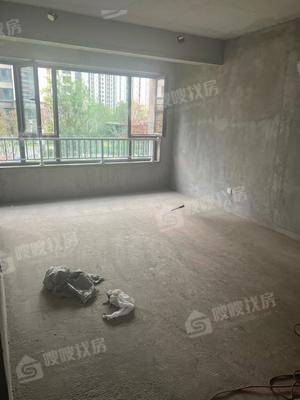 颐和荣盛华府（北区）3室2厅2卫118㎡