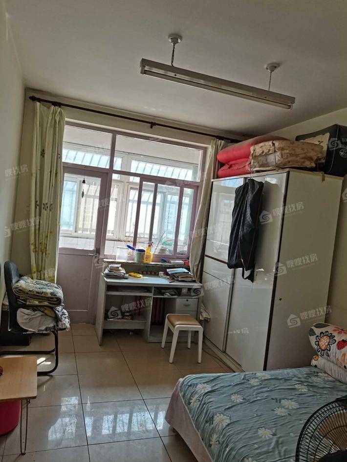 网通小区（A区）3室2厅1卫106㎡
