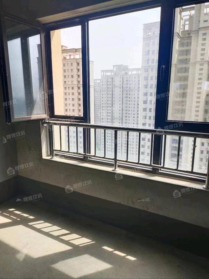 嘉禾一方三期3室2厅1卫103㎡