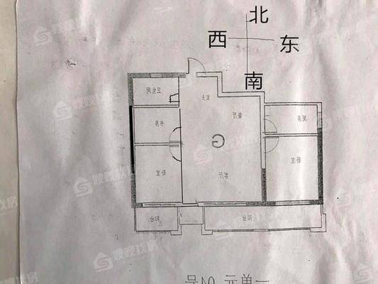 世茂国际3室2厅2卫110㎡