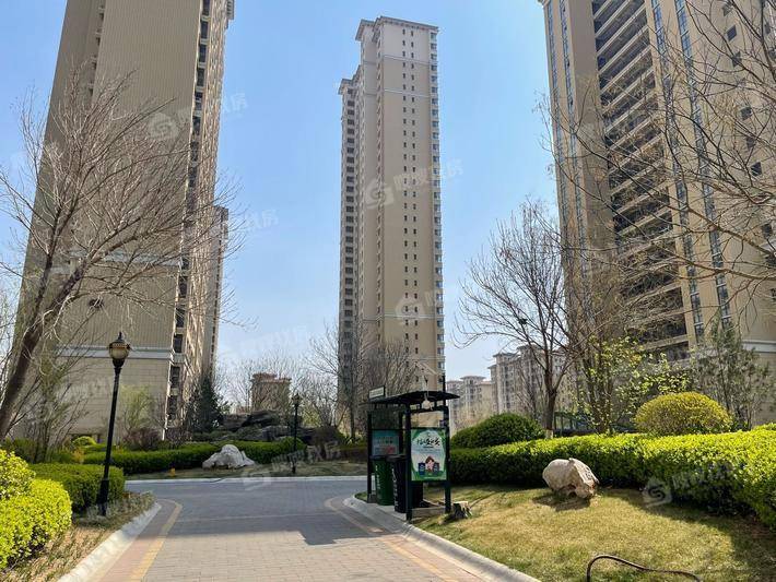 荣盛锦绣观邸3室2厅2卫125㎡