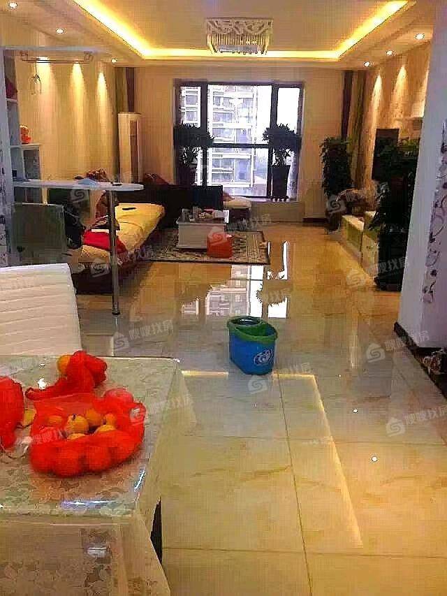 宏宇城（A区）4室2厅2卫158㎡