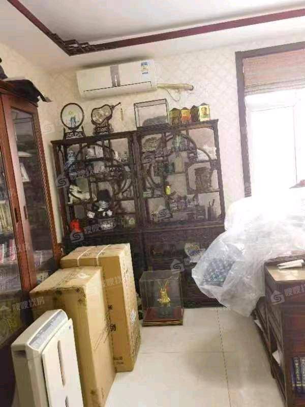皇家壹里（A区）4室2厅2卫157㎡
