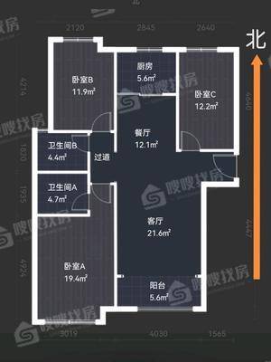 红石原著3室2厅2卫135㎡