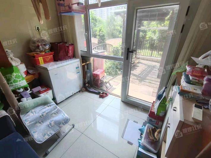 荣盛兰亭苑3室2厅2卫110㎡