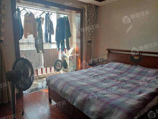 沧兴一品4室2厅2卫169㎡